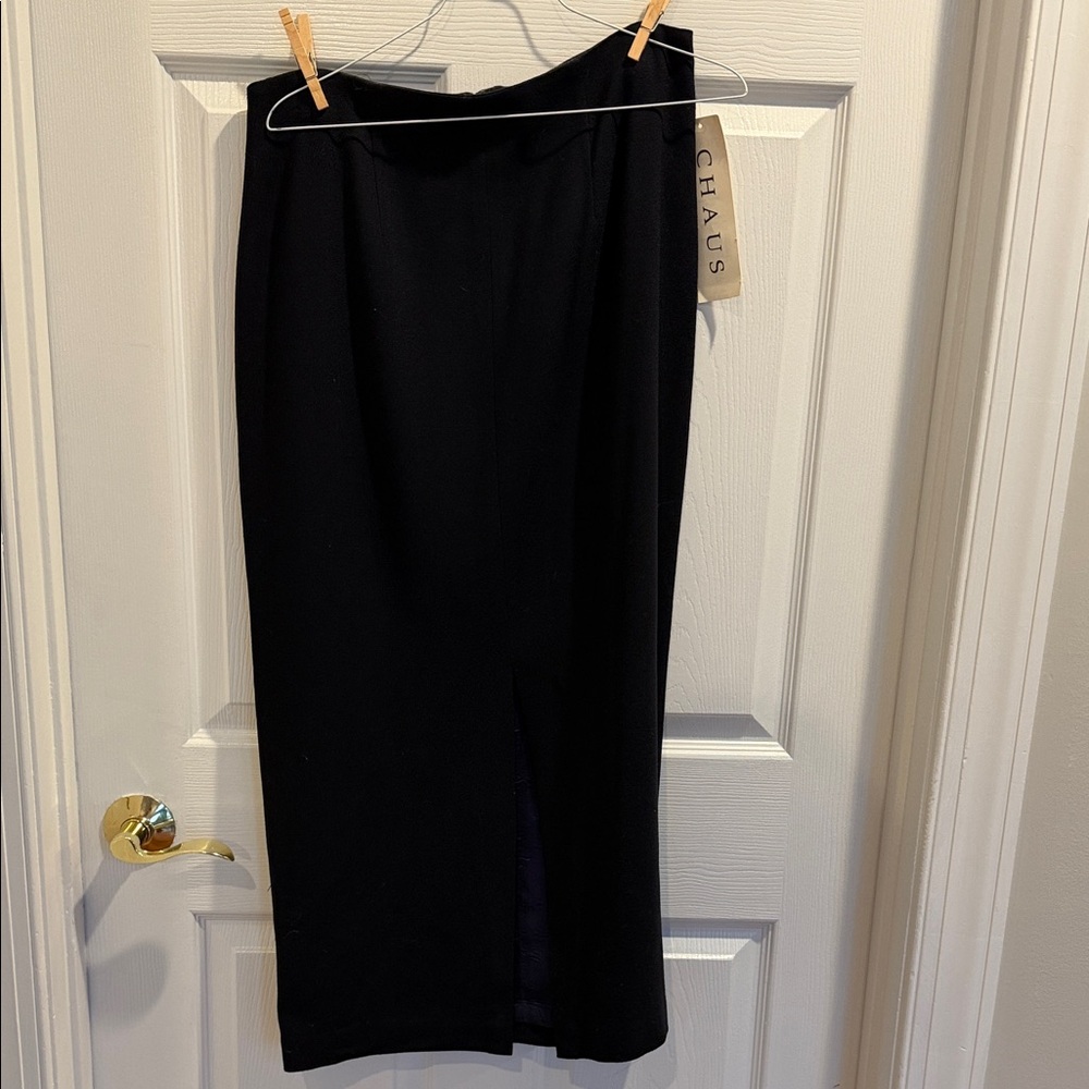 Chaus Elegant Black 100% Wool Skirt